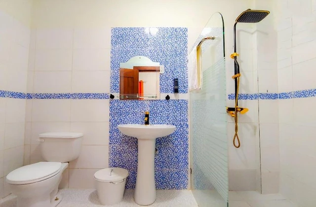 Hotel Don Chago Santo Domingo Room Bathroom